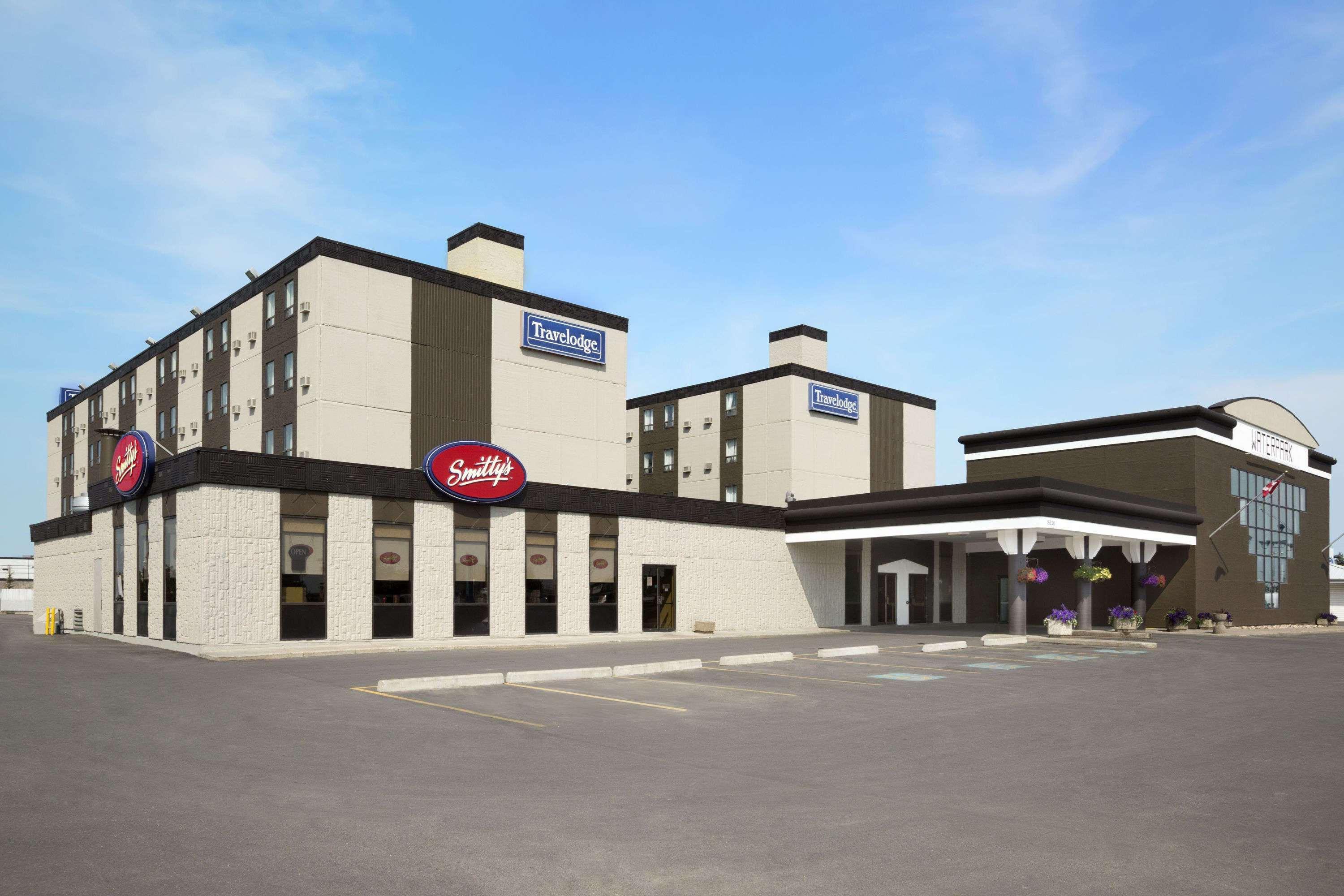 Travelodge By Wyndham Edmonton West Extérieur photo